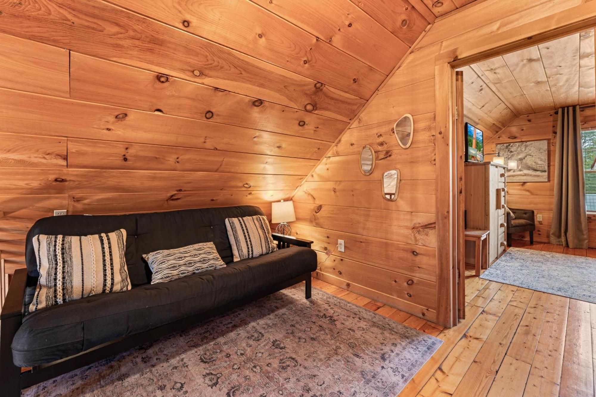 Twin Cub Lodge Tuckaleechee 外观 照片